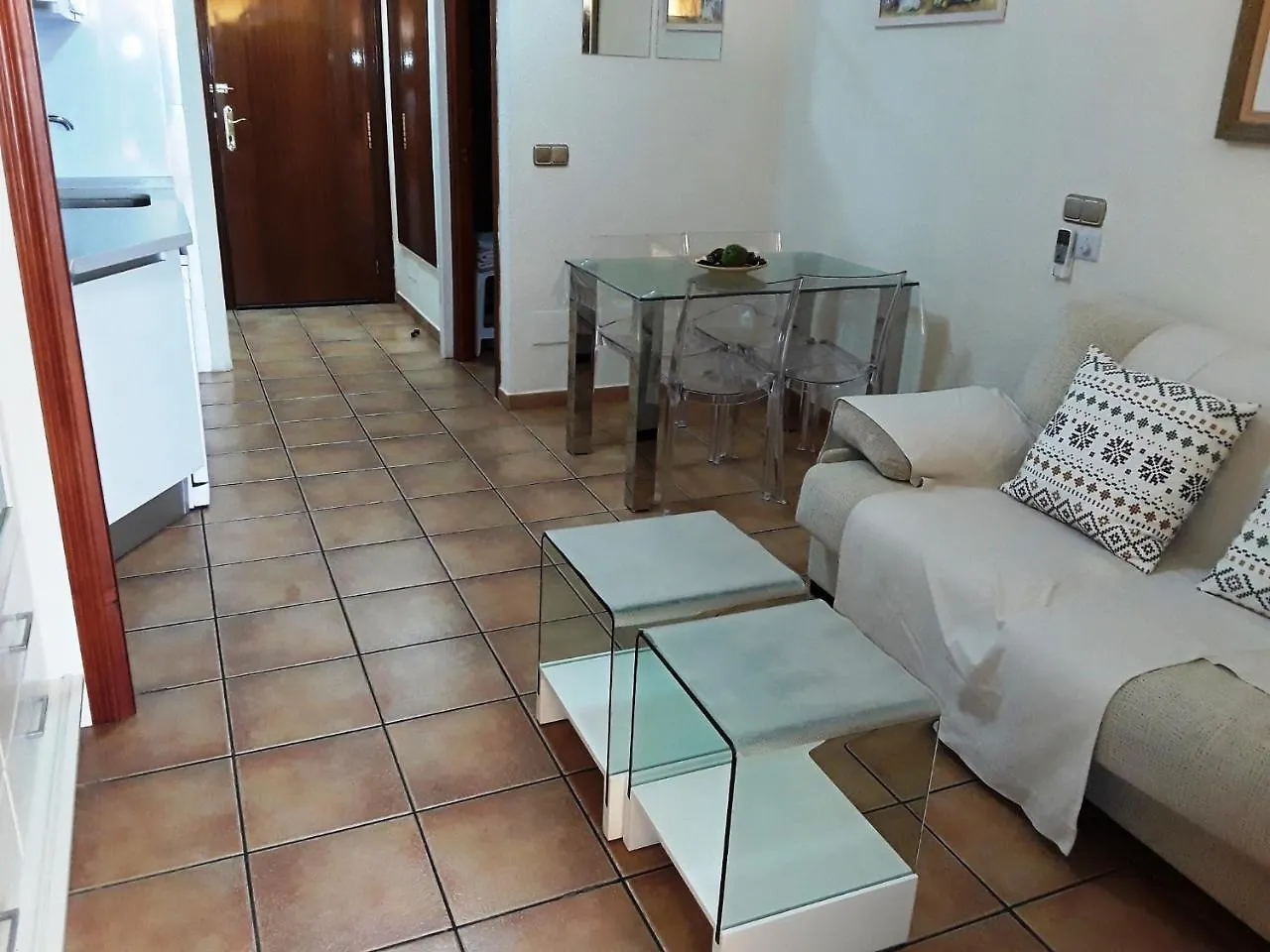 Apartamentos Roca Chica Torremolinos 0*,